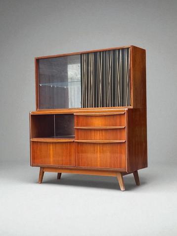 Dressoir Highboard Dressoir Vintage „Jitona” uit de jaren 60 beschikbaar voor biedingen