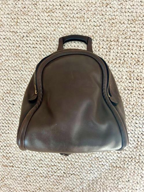 Sac à dos en cuir DELVAUX, Handtassen en Accessoires, Tassen | Rugtassen, Gebruikt, Overige merken, 25 tot 40 cm, 30 tot 45 cm