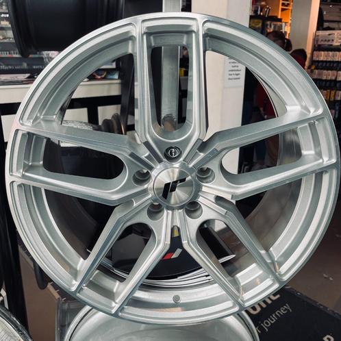 Japan Racing - JR25 - 8,5 x 19" - ET40 - 5x112, Auto-onderdelen, Overige Auto-onderdelen, Audi, Seat, Skoda, Ophalen