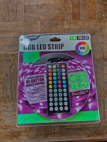 5m ledstrip verschillende kleuren beschikbaar voor biedingen