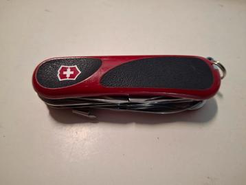 Victorinox EvoGrip 14 Zwitsers zakmes  beschikbaar voor biedingen