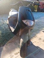 Peugeot vivacity 50cc, Fietsen en Brommers, Ophalen