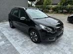 Peugeot // 2008, Voorwielaandrijving, 1199 cc, Leder en Stof, Zwart