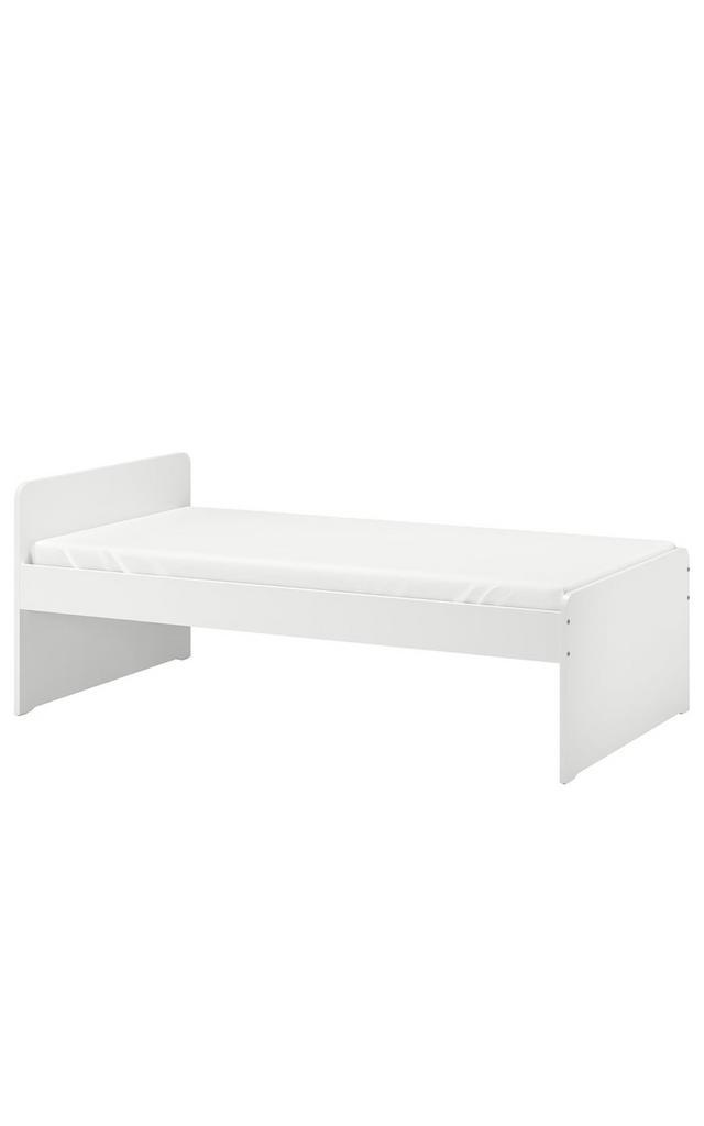Lit IKEA Adulte/ enfant SLAKT + Sommier Lonset, Enfants & Bébés, Chambre d'enfant | Lits, Comme neuf, Enlèvement