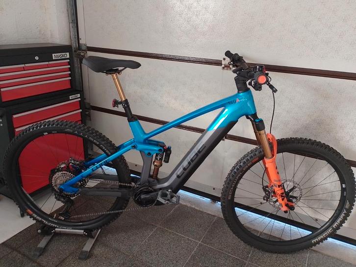 Cube Action Team Modèle 2023 ((590 kms)) État neuf., Fietsen en Brommers, Elektrische fietsen, Zo goed als nieuw, Cube, Ophalen