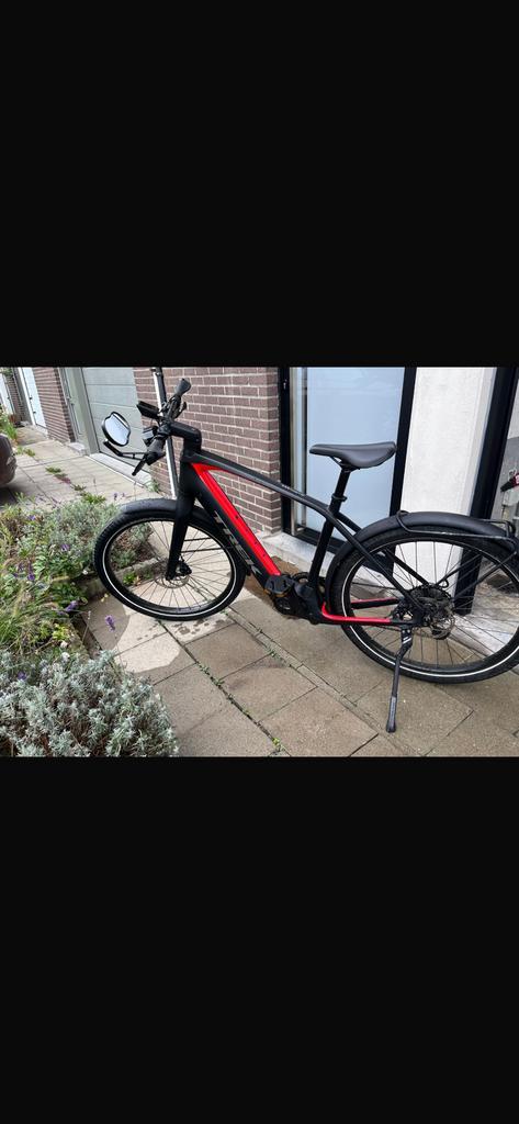 Ruilen Trek Allant 9.9s voor Vespa 125, Vélos & Vélomoteurs, Vélos électriques, Utilisé, 50 km par batterie ou plus, Enlèvement