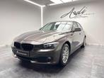BMW 3 Serie 316i *CRUISE CONTROL*CUIR*1ER PROPRIETAIRE*GARAN, Auto's, BMW, 100 kW, 4 deurs, Gebruikt, 4 cilinders
