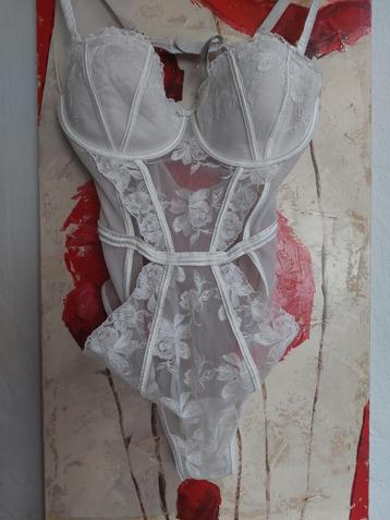 bodys(secret possession) beschikbaar voor biedingen