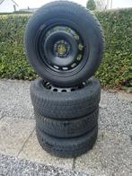 jeu de 4 pneus hiver 195/65/R15T sur jantes acier, Autos : Pièces & Accessoires, 15 pouces, Pneus hiver, Véhicule de tourisme