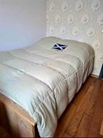 Stevig houten bed te koop, Ophalen, Zo goed als nieuw