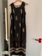 Jurk, Kleding | Dames, Jurken, Atmos, Ophalen of Verzenden, Maat 38/40 (M), Bruin