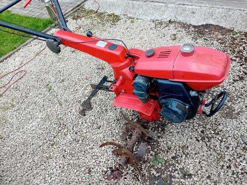 Zeer krachtige iseki tuinfrees, Doe-het-zelf en Bouw, Gereedschap | Freesmachines, Gebruikt, Benzine, Tuinfrees, Ophalen