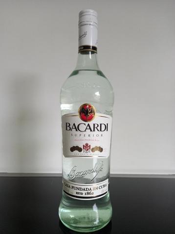 Bacardi Superior rum, 37,5 gr., 1 liter