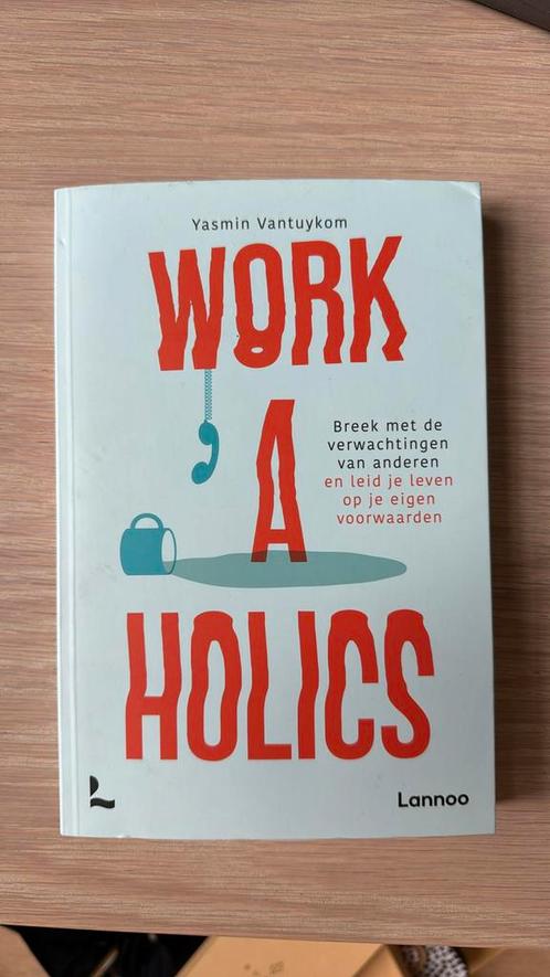 Yasmin Vantuykom - Workaholics, Boeken, Mode, Zo goed als nieuw, Ophalen of Verzenden