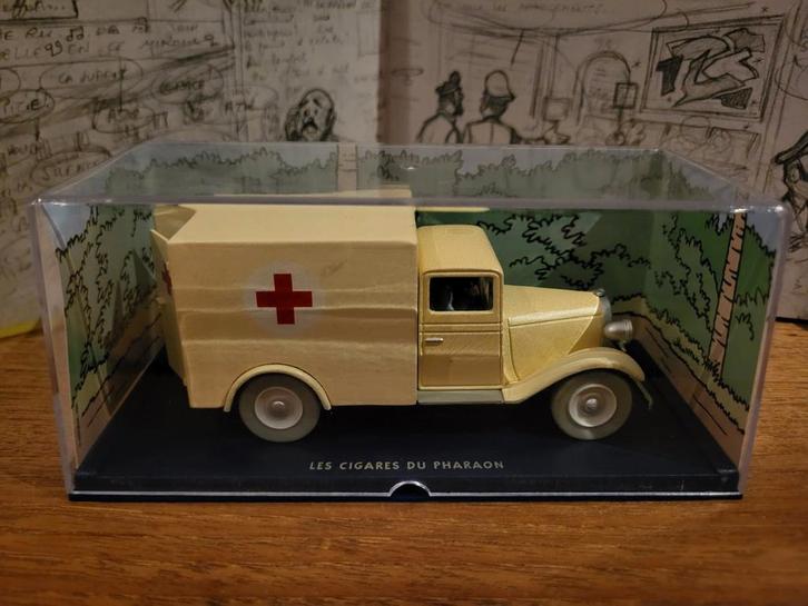 Kuifje Auto 1/43 L'ambulance des Cigares du Pharaon, Verzamelen, Stripfiguren, Zo goed als nieuw, Beeldje of Figuurtje, Kuifje