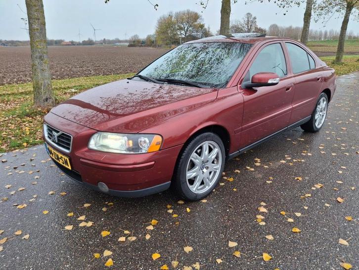 Volvo S60 2.4 Drivers Edition 2008 160pk leer schuifdak, Auto's, Volvo, Particulier, S60, ABS, Airbags, Airconditioning, Alarm