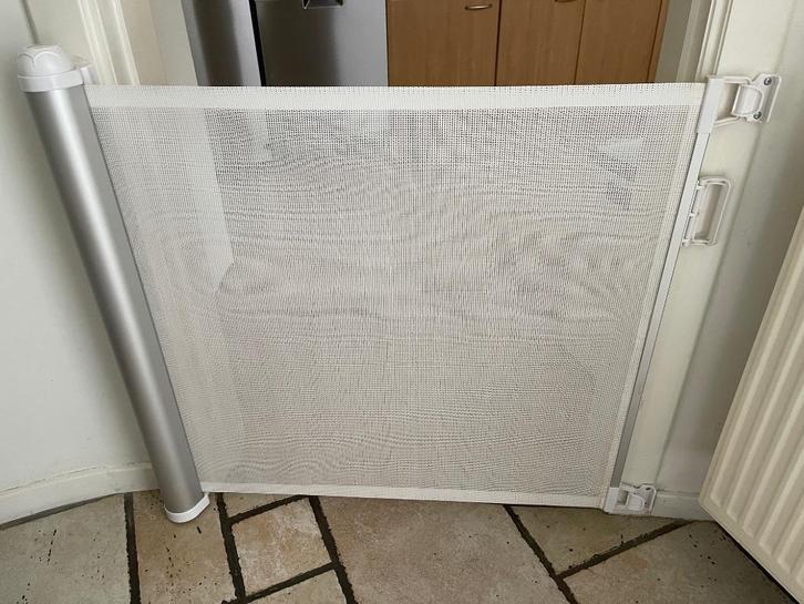 Veiligheids hekje  2 stuks, Dieren en Toebehoren, Overige Dieren-accessoires, Gebruikt, Ophalen