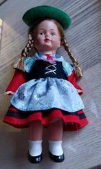 Poupée autrichienne en vêtements traditionnels d'Unterwussen, Enlèvement ou Envoi, Comme neuf, Poupée