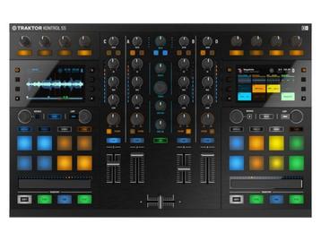 NI Traktor Kontrol S5 DJ controller als nieuw beschikbaar voor biedingen