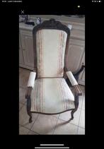 Fauteuil voltaire restauration faite  à l ancienne