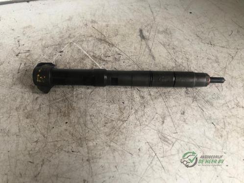 Injecteur (diesel) d'un Volkswagen Polo, Autos : Pièces & Accessoires, Systèmes à carburant, Volkswagen, Utilisé, 3 mois de garantie