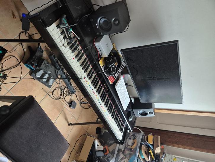 Piano kawai vpc -clavier midi, Muziek en Instrumenten, Piano's, Gebruikt, Piano, Zwart, Digitaal, Hoogglans, Ophalen