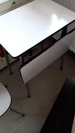retro tafel en twee stoelen, Rectangulaire, 60 cm ou plus, Enlèvement, Utilisé