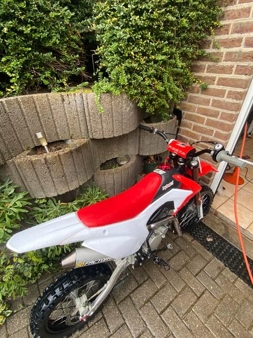 Bastos BP 150cc, Fietsen en Brommers, Minibikes, Midibikes en Pitbikes, Zo goed als nieuw, Ophalen