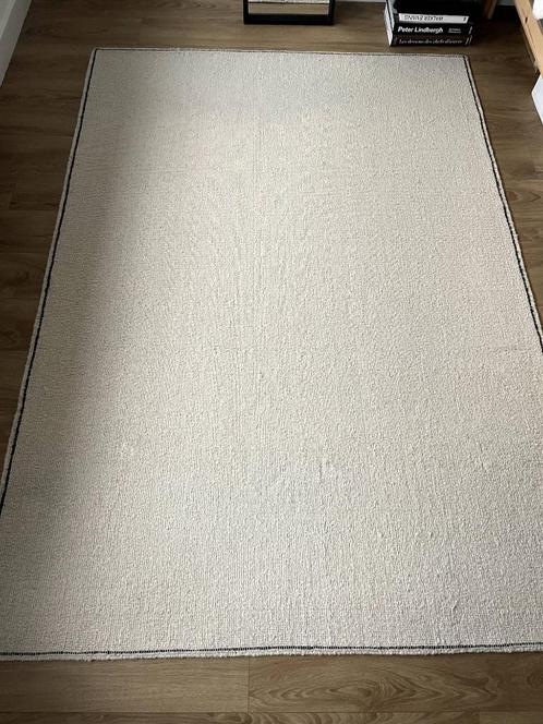 Tapis beige laine bouclée ZARA HOME, Maison & Meubles, Ameublement | Tapis & Moquettes, Utilisé, 150 à 200 cm, 200 cm ou plus