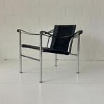1960s Le corbusier perriand jeanneret chaise LC1 Cassina, Huis en Inrichting, Ophalen of Verzenden, Gebruikt, Metaal