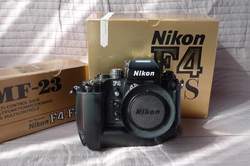 Nikon F4s met toebehoren, TV, Hi-fi & Vidéo, Appareils photo analogiques, Utilisé, Reflex miroir, Nikon, Enlèvement ou Envoi
