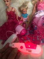 Lot de 3 poupée/ Barbie dont 1 bébé, Enfants & Bébés, Comme neuf, Barbie