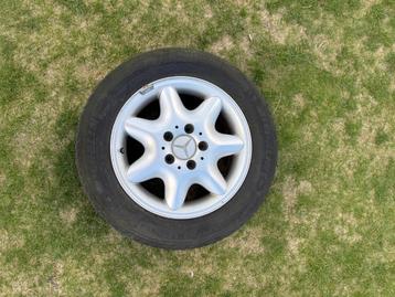 Mercedes velg beschikbaar voor biedingen