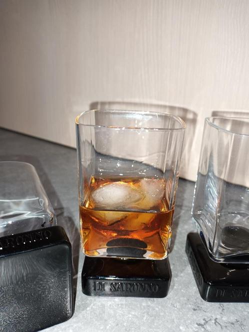 set van 4 exclusieve Di Saronnoglazen, Verzamelen, Glas en Drinkglazen, Nieuw, Overige typen, Ophalen of Verzenden
