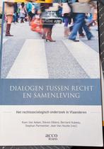 Dialogen tussen recht en samenleving (Koen A, Steven G, …), Boeken, Studieboeken en Cursussen, Ophalen, Nieuw, Acco, Alpha