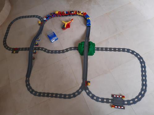 Gros lot Duplo : train, rails et personnages, Kinderen en Baby's, Speelgoed | Duplo en Lego, Gebruikt, Duplo, Ophalen