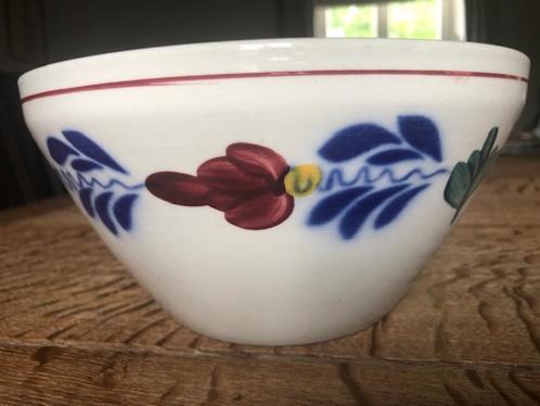 BOCH Saladeschaal Boerenbont (diam. 21 cm), Antiek en Kunst, Antiek | Keramiek en Aardewerk, Ophalen