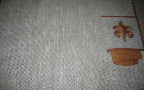 1 X 1 linnen tafelonderlegger met servet / Nieuw, Huis en Inrichting, Keuken | Textiel, Nieuw, Ophalen of Verzenden