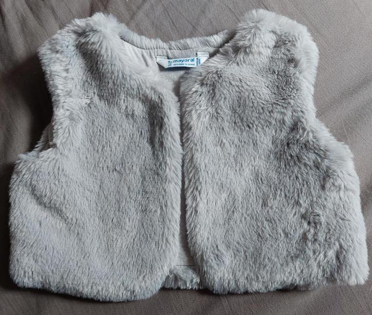 Gilet sans manches 9 mois - Comme neuf, Kinderen en Baby's, Babykleding | Maat 74, Zo goed als nieuw, Meisje, Truitje of Vestje