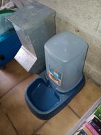 Eet en drinkbak voor kippen, Ophalen