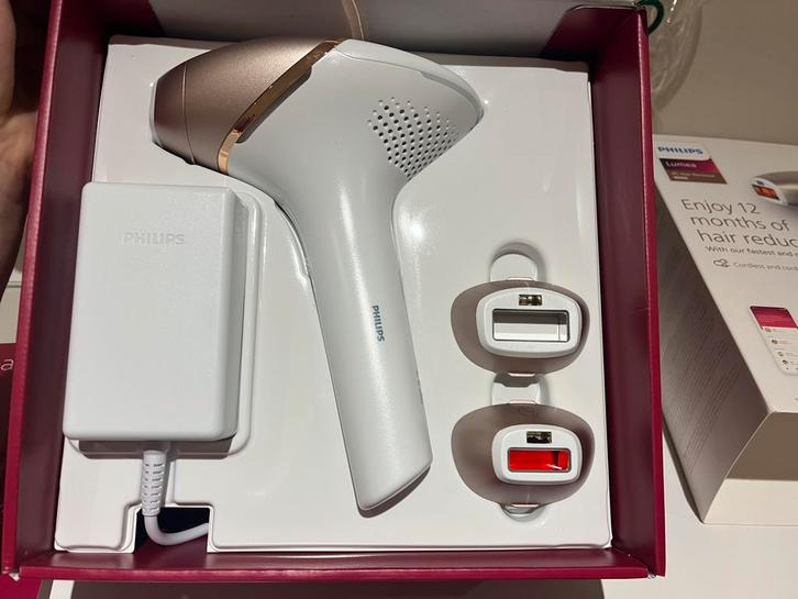 Lumea IPL 9000 Series, Elektronische apparatuur, Persoonlijke Verzorgingsapparatuur, Zo goed als nieuw, Scheren en Epileren, Ophalen of Verzenden