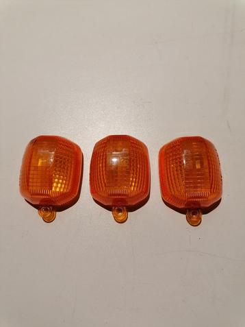 YAMAHA 1999 cabochons clignoteurs origines état impeccable   beschikbaar voor biedingen