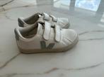 Veja sneakers maat 31, Kinderen en Baby's, Kinderkleding | Schoenen en Sokken, Ophalen, Zo goed als nieuw
