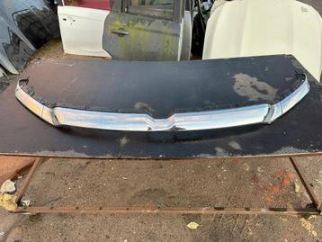 Dodge Ram V 18- voorbumperbekleding beschikbaar voor biedingen