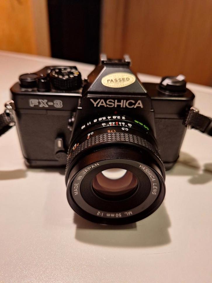 Appareil photos argentiques YASHICA FX 3, TV, Hi-fi & Vidéo, Appareils photo analogiques, Utilisé, Enlèvement ou Envoi