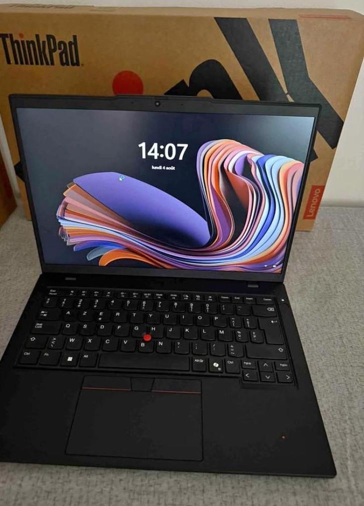 T14S 8gb ram i5 256gb ssd laptop als nieuw, Computers en Software, Windows Laptops, Zo goed als nieuw, SSD, Ophalen