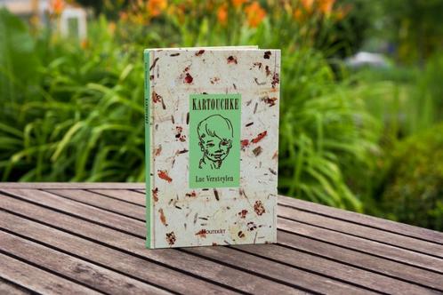 boek Kartouchke -Luc Versteylen- Hardcover *als nieuw*, Livres, Humour, Comme neuf, Enlèvement ou Envoi