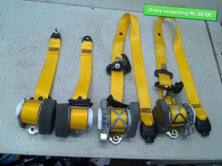 GORDELSPANNER SET geel Abarth 500 / 595 / 695 (735697167), Auto-onderdelen, Interieur en Bekleding, Overige automerken, Gebruikt