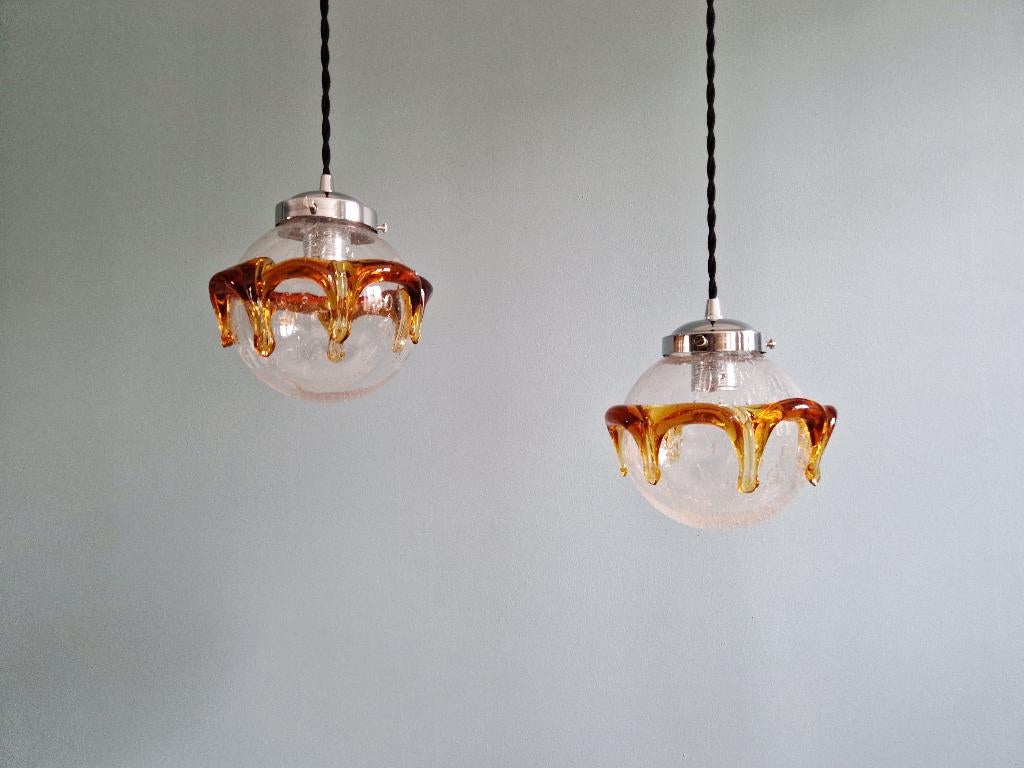 Duo de suspensions Space Age en verre de Muranosoufflé, 1970, Antiquités & Art, Antiquités | Éclairage, Enlèvement ou Envoi