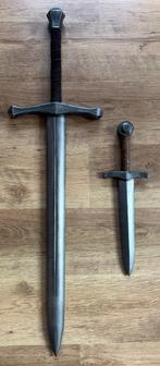 Armes et bouclier de GN, Divers, Enlèvement ou Envoi, Utilisé